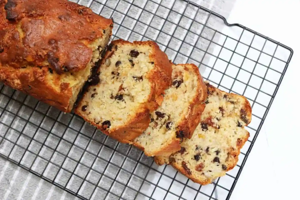 Fruity Banana Cake Recipe