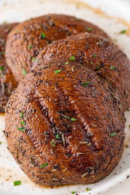 Grilled Portobello Mushrooms (stuffed option!)