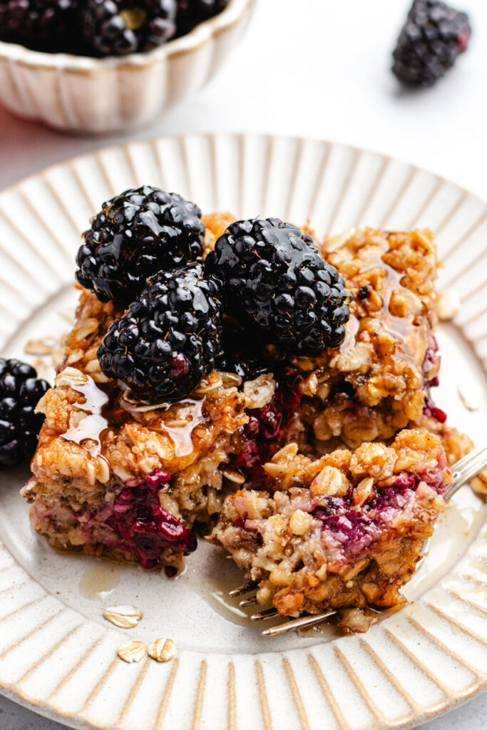 Blackberry Baked Oatmeal